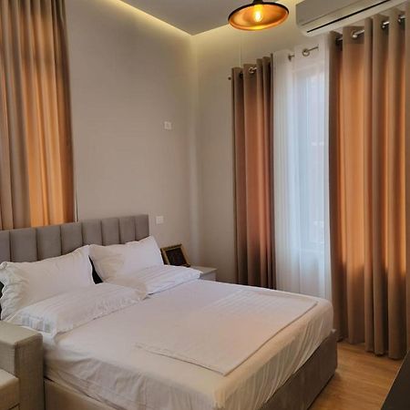 Berhami Studio Apartment تيرانا المظهر الخارجي الصورة